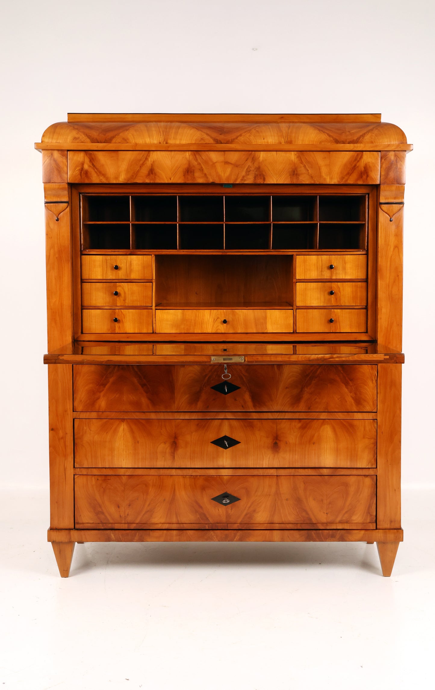 Biedermeier Sekretär in Kirschbaum um 1830