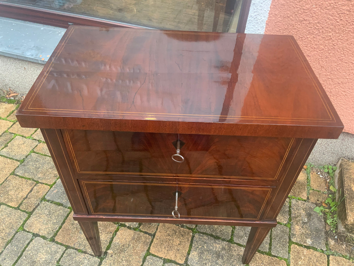 Biedermeier Pfeilerkommode in Mahagoni um 1830