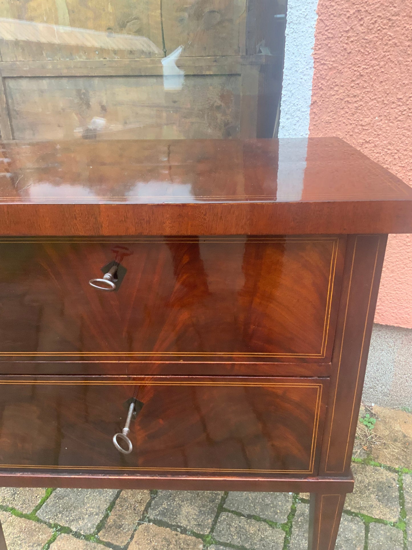 Biedermeier Pfeilerkommode in Mahagoni um 1830