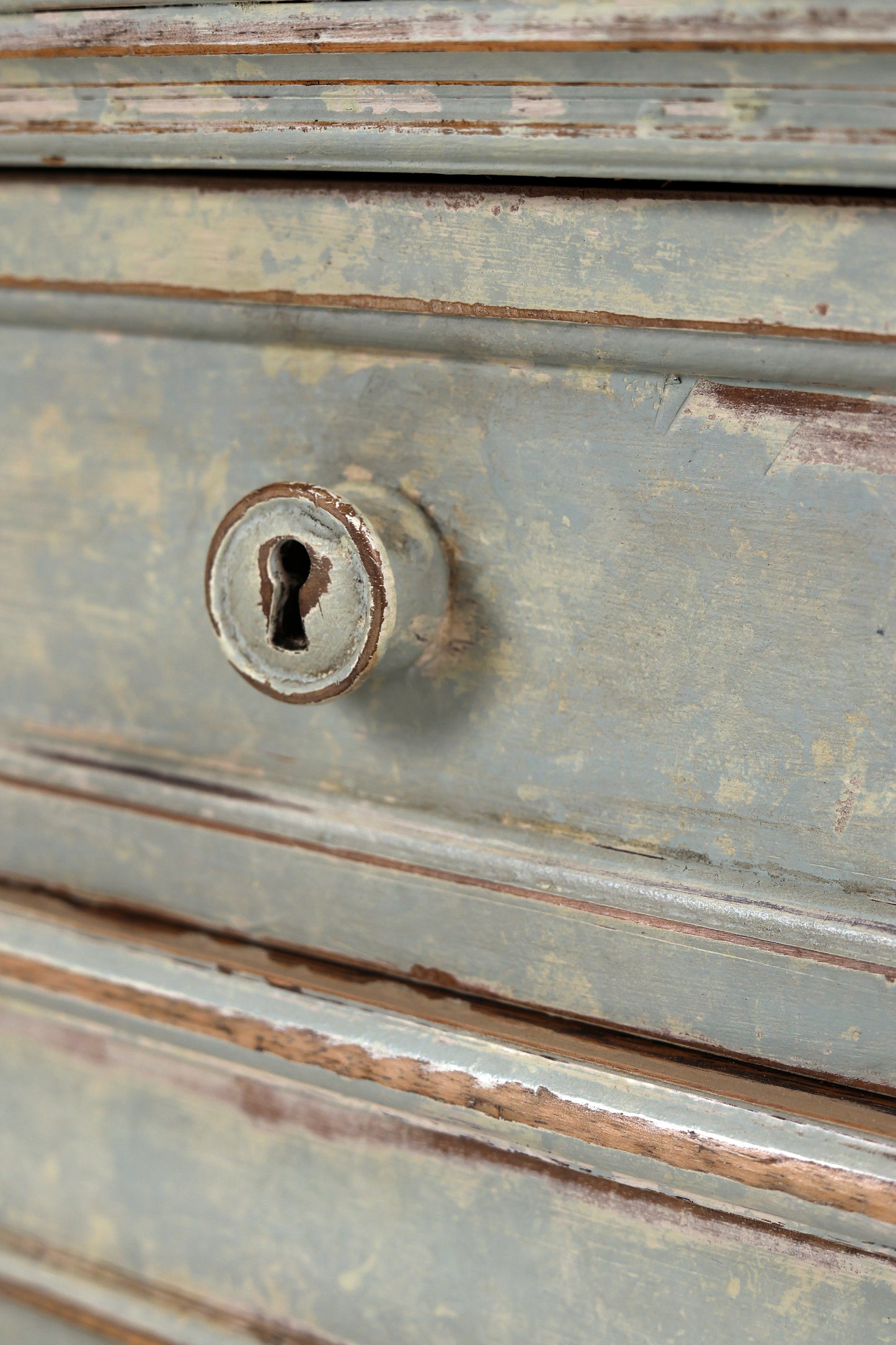 Halbschrank im Gustavianischen Stil Schweden um 1830