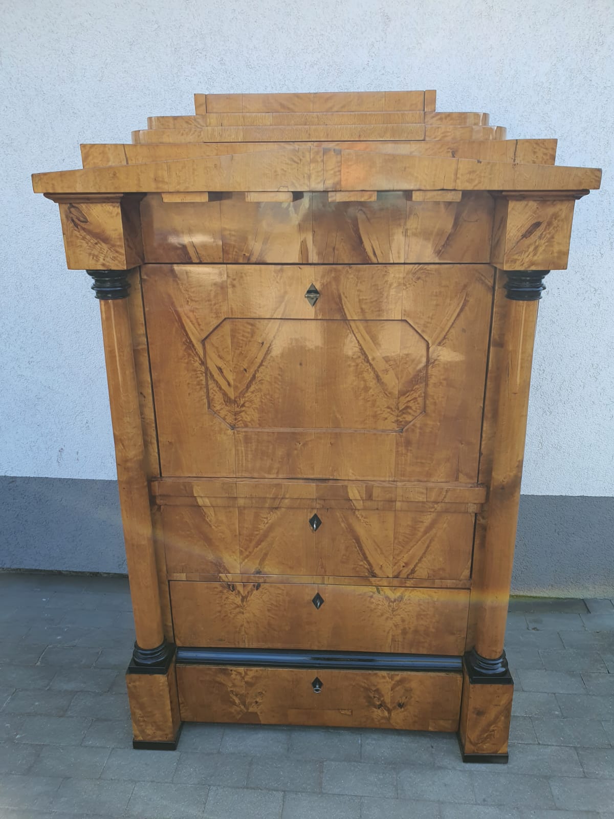 Biedermeier Sekretär in Kirschbaum um 1820