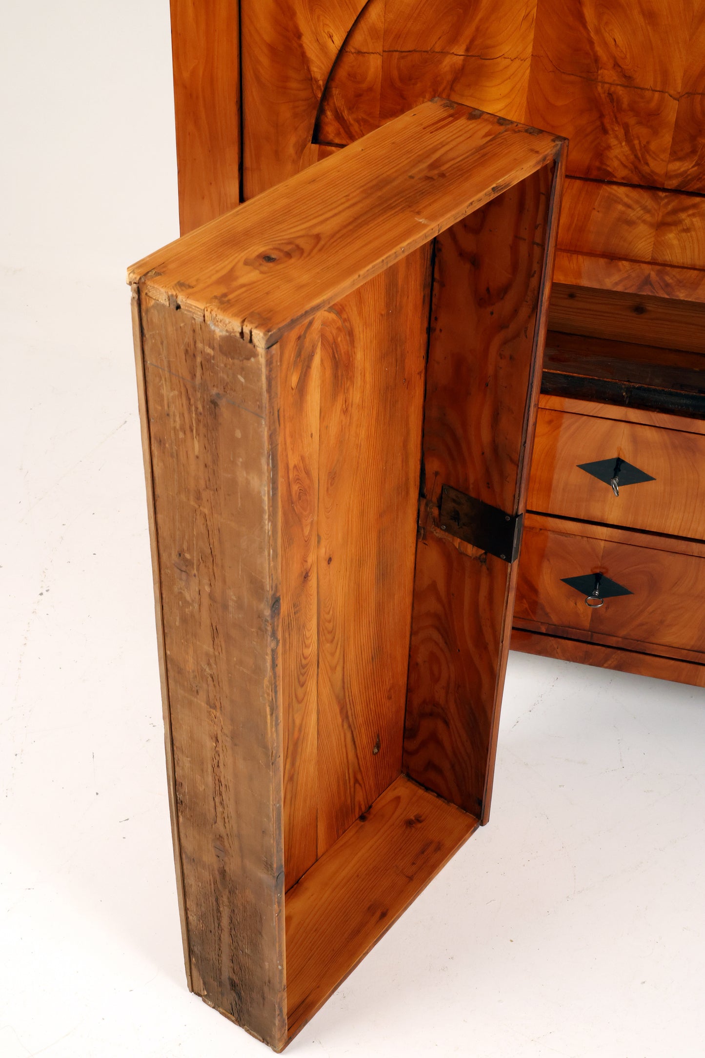 Biedermeier Sekretär in Kirschbaum um 1830