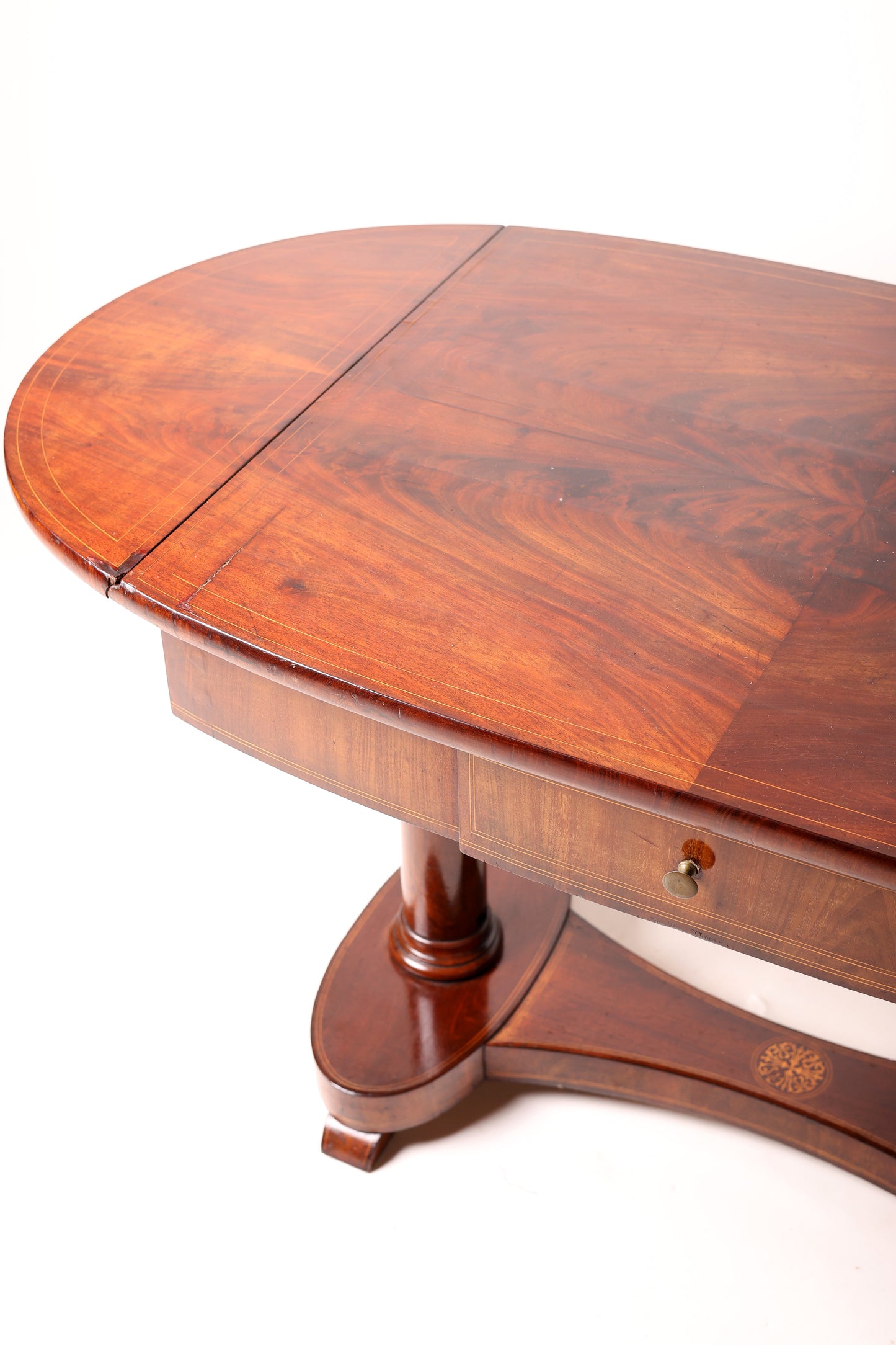 Biedermeier Wangentisch in Magoni um 1830