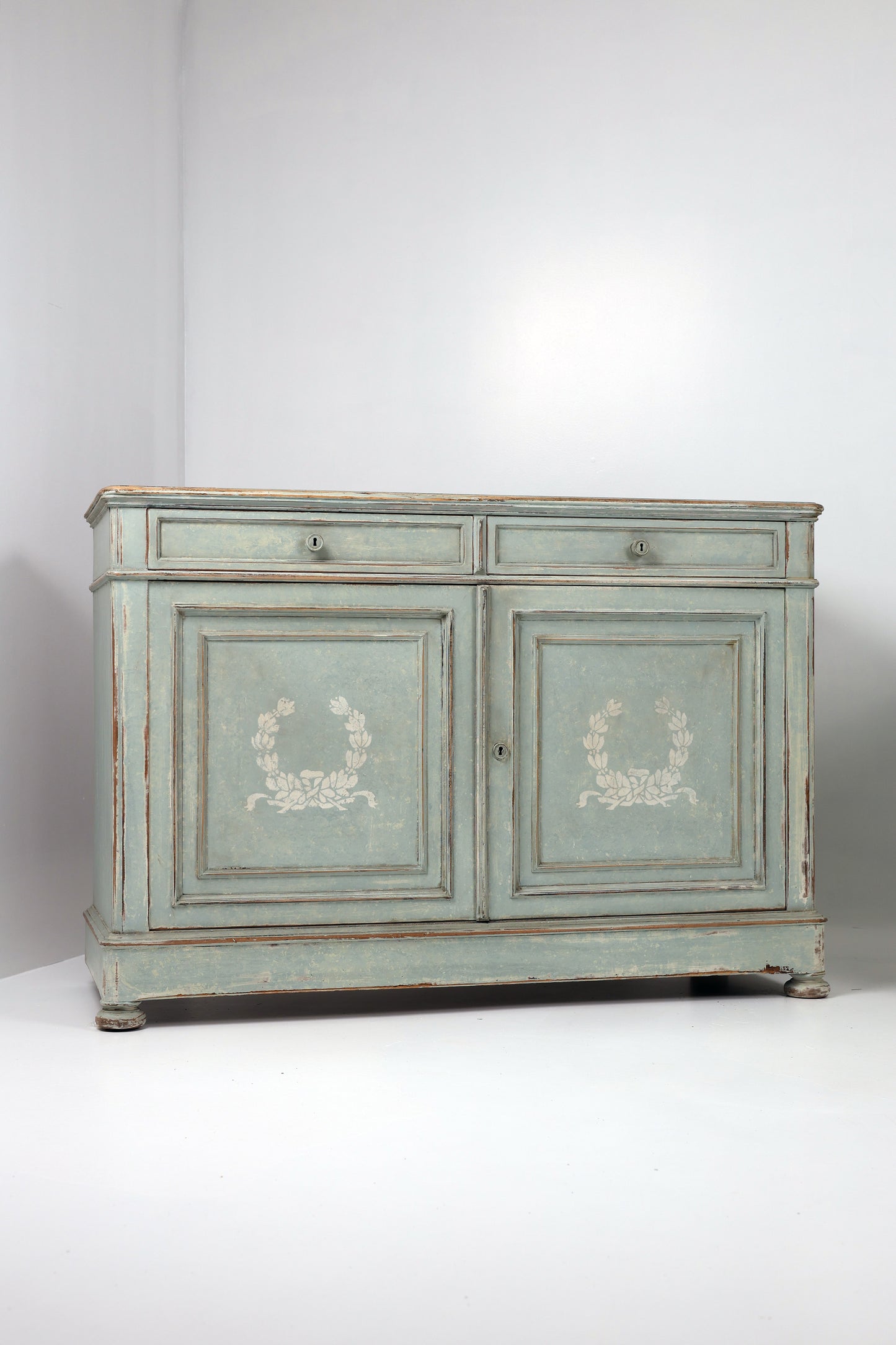Halbschrank im Gustavianischen Stil Schweden um 1830