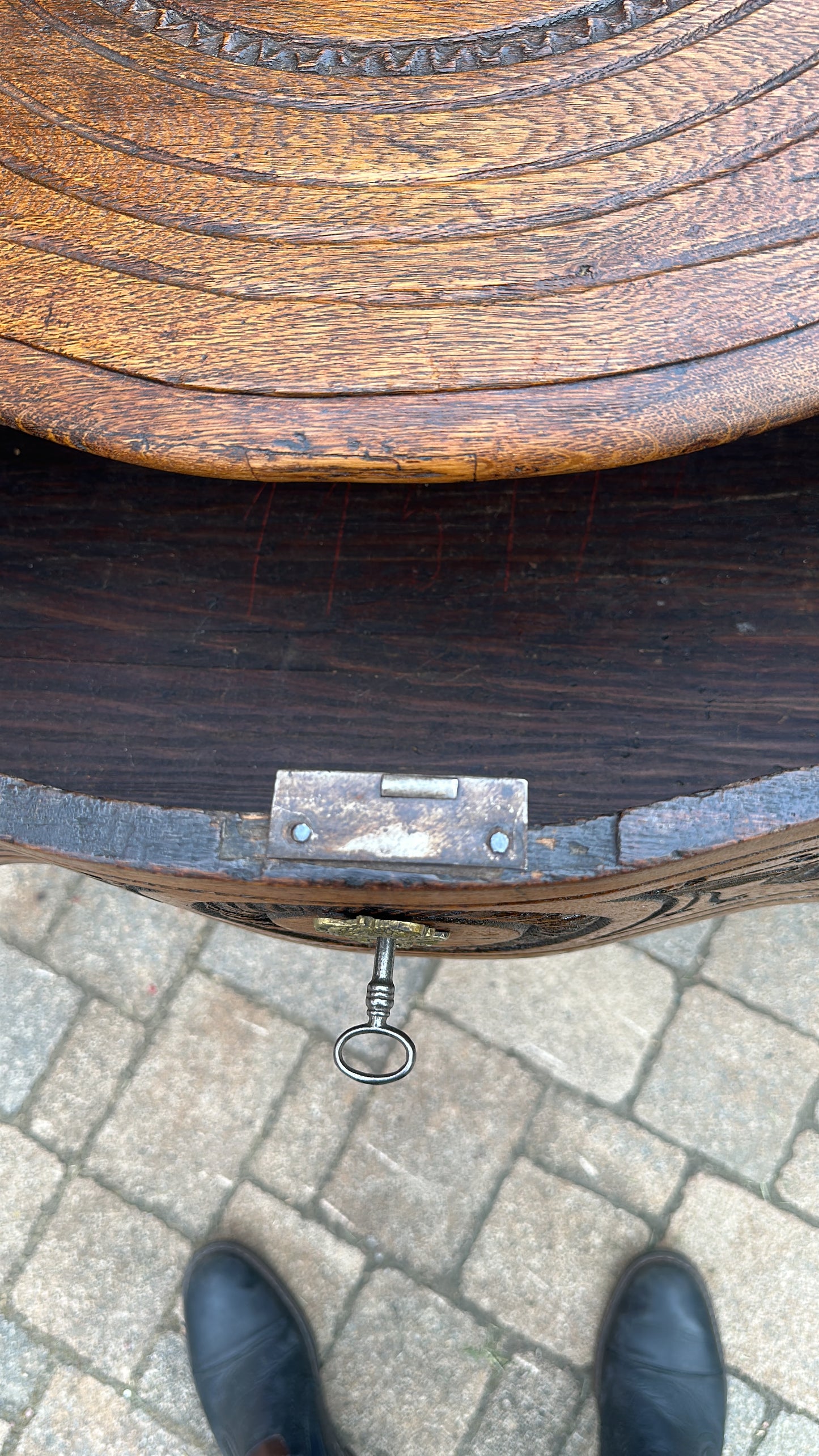 Seltene Barockkommode in Eiche um 1760
