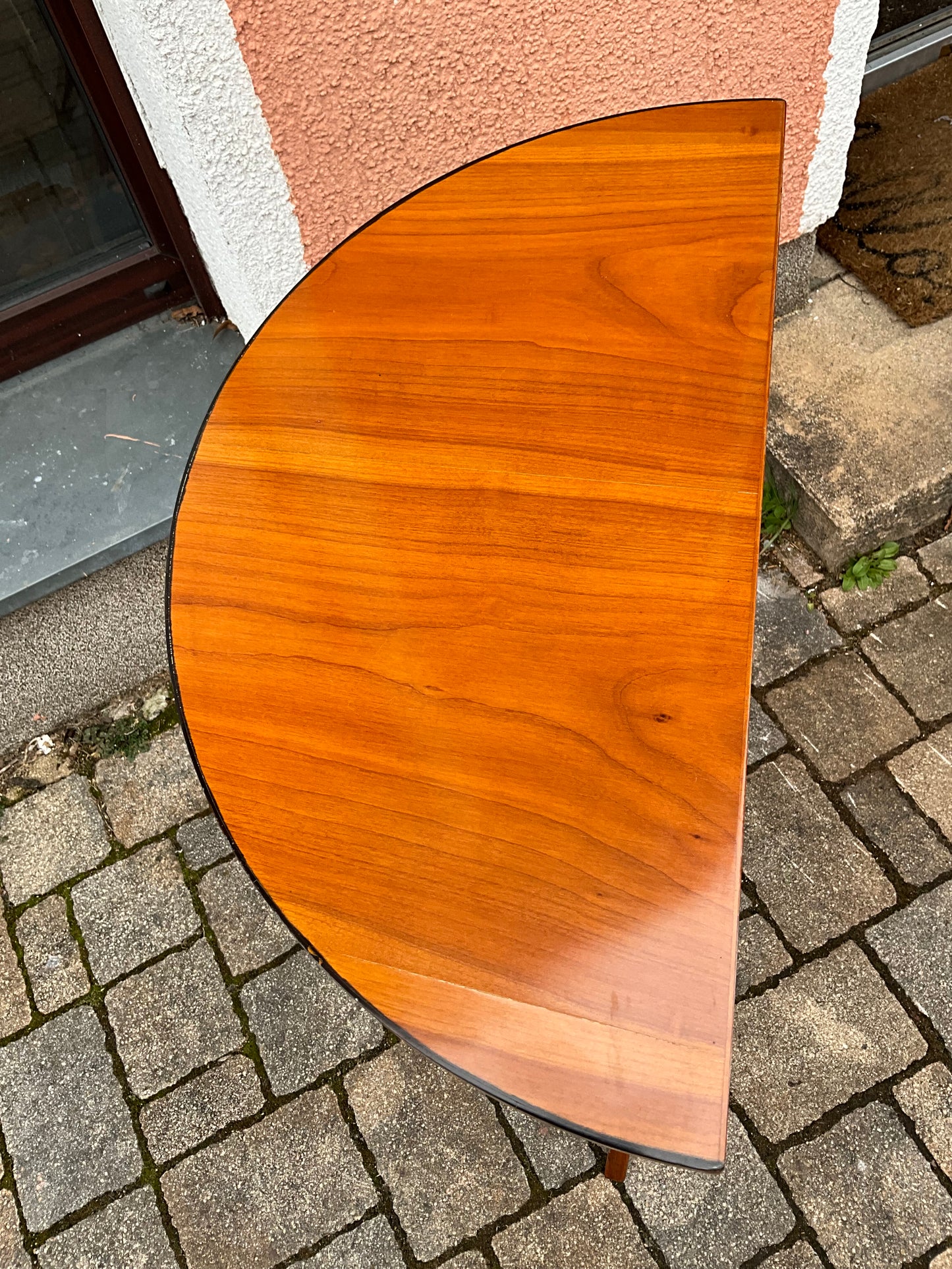 Biedermeier Demi Lune in Kirschbaum