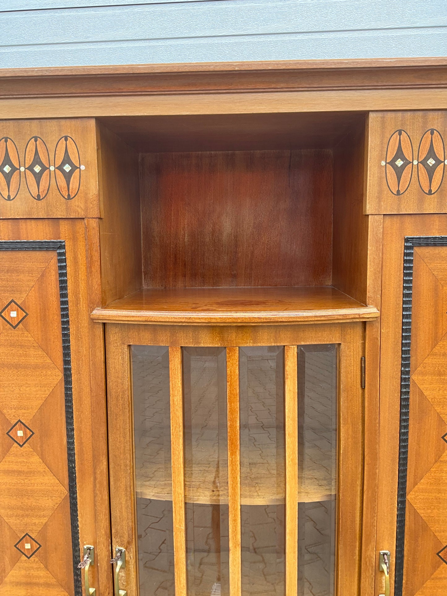 Art Deco Vitrine in Mahagoni um 1920