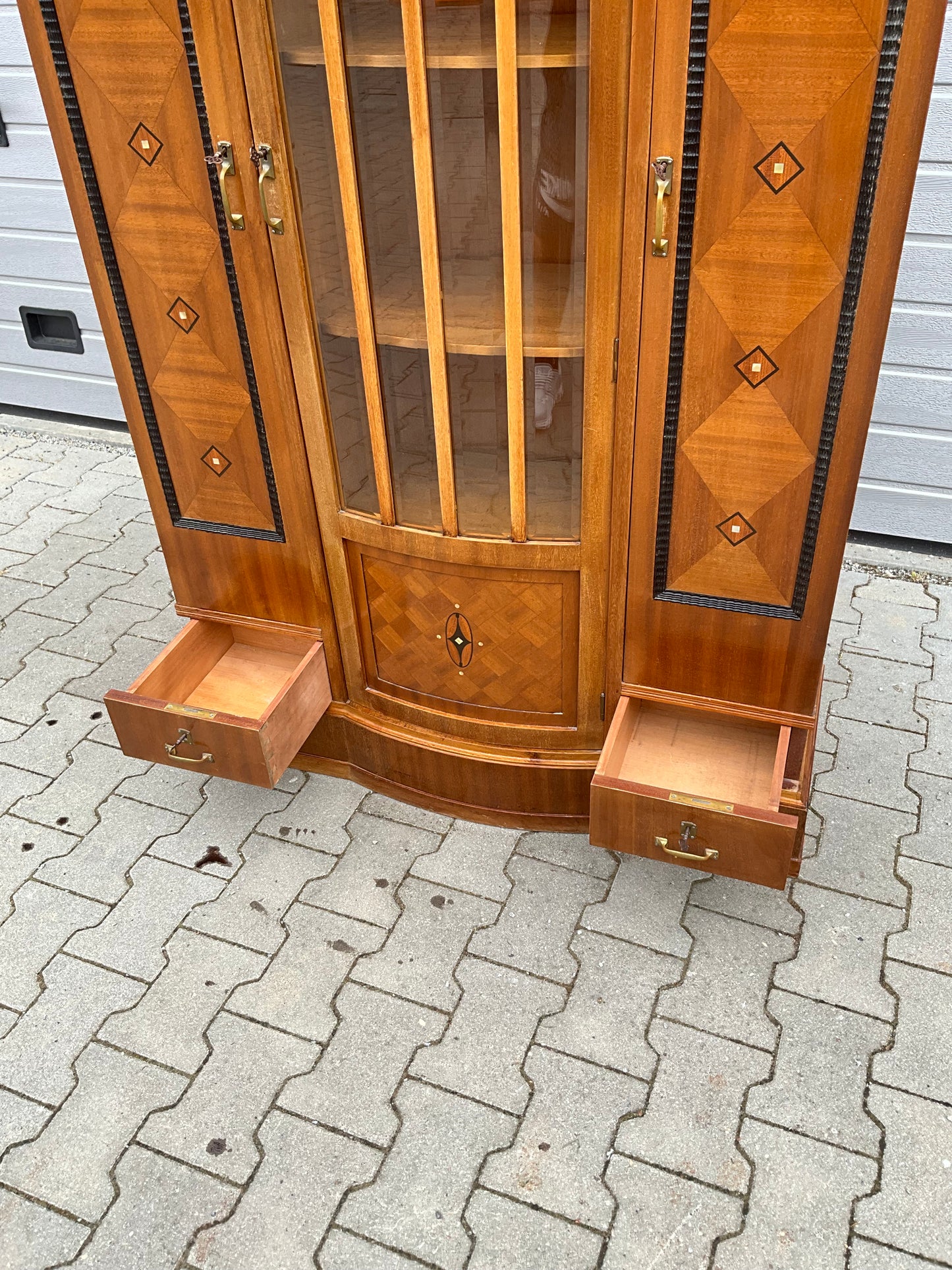 Art Deco Vitrine in Mahagoni um 1920