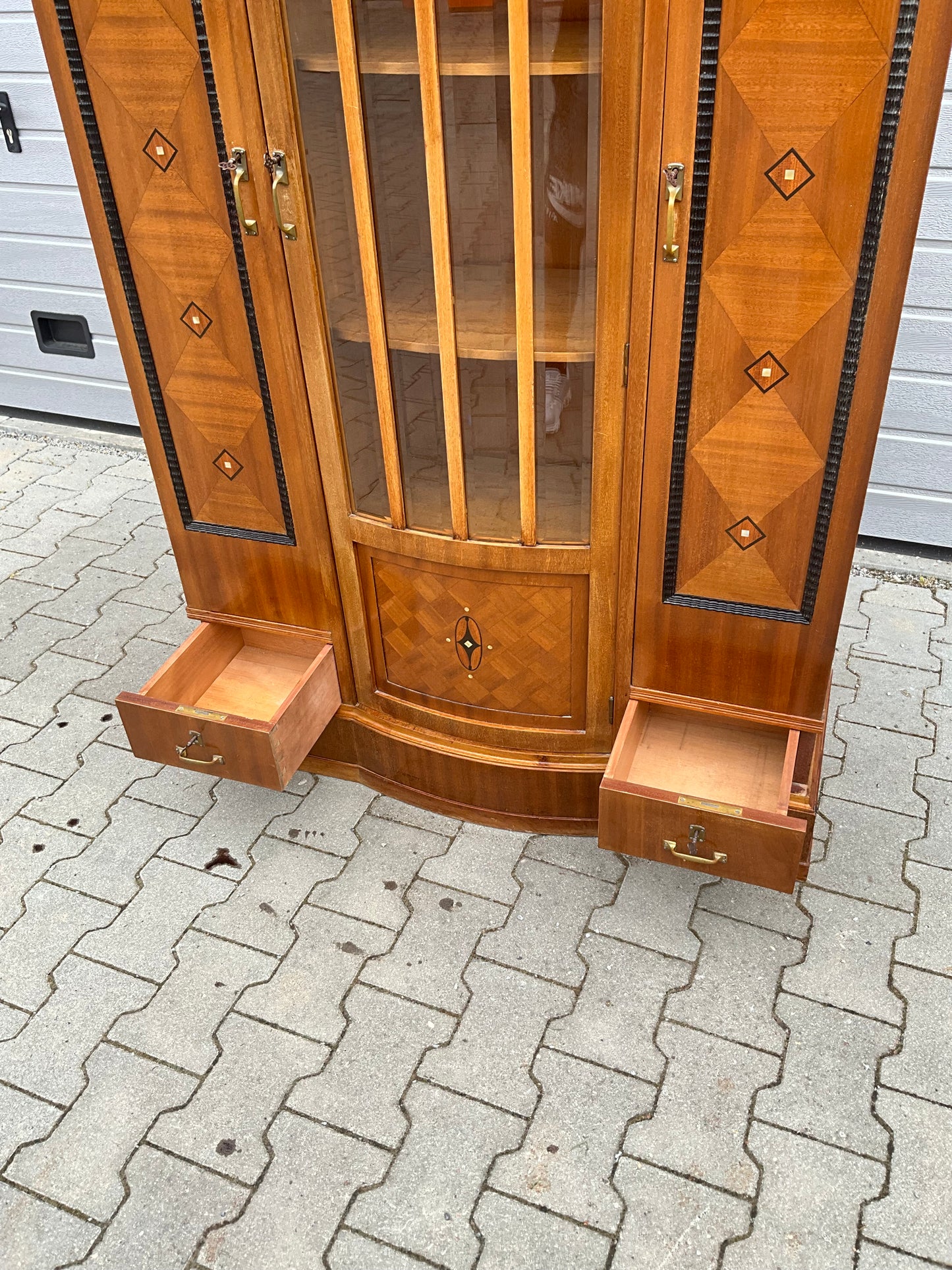 Art Deco Vitrine in Mahagoni um 1920