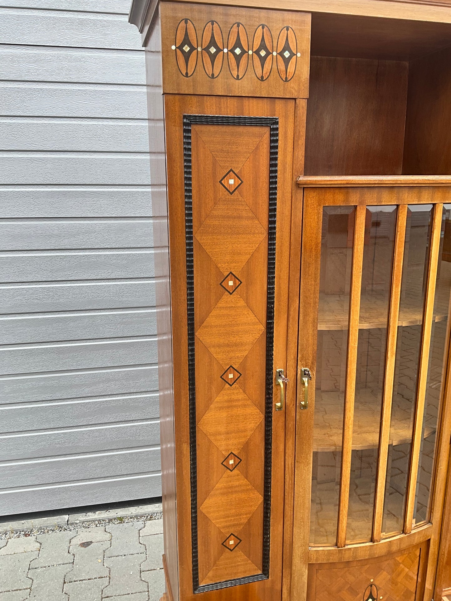 Art Deco Vitrine in Mahagoni um 1920