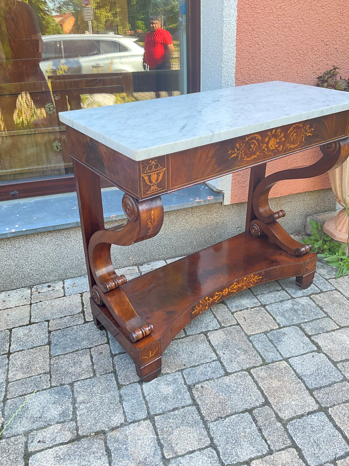 Biedermeier Konsole intarsiert in Mahagoni um 1830