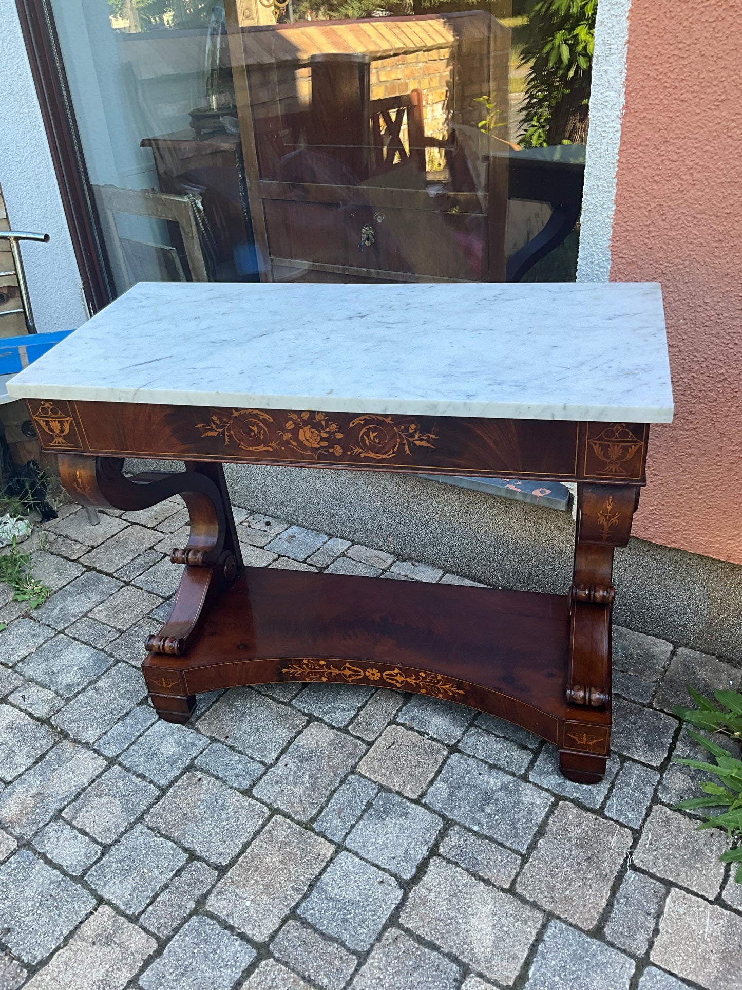 Biedermeier Konsole intarsiert in Mahagoni um 1830