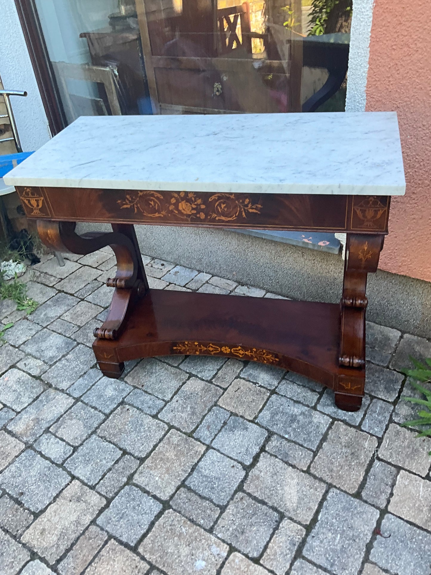 Biedermeier Konsole intarsiert in Mahagoni um 1830
