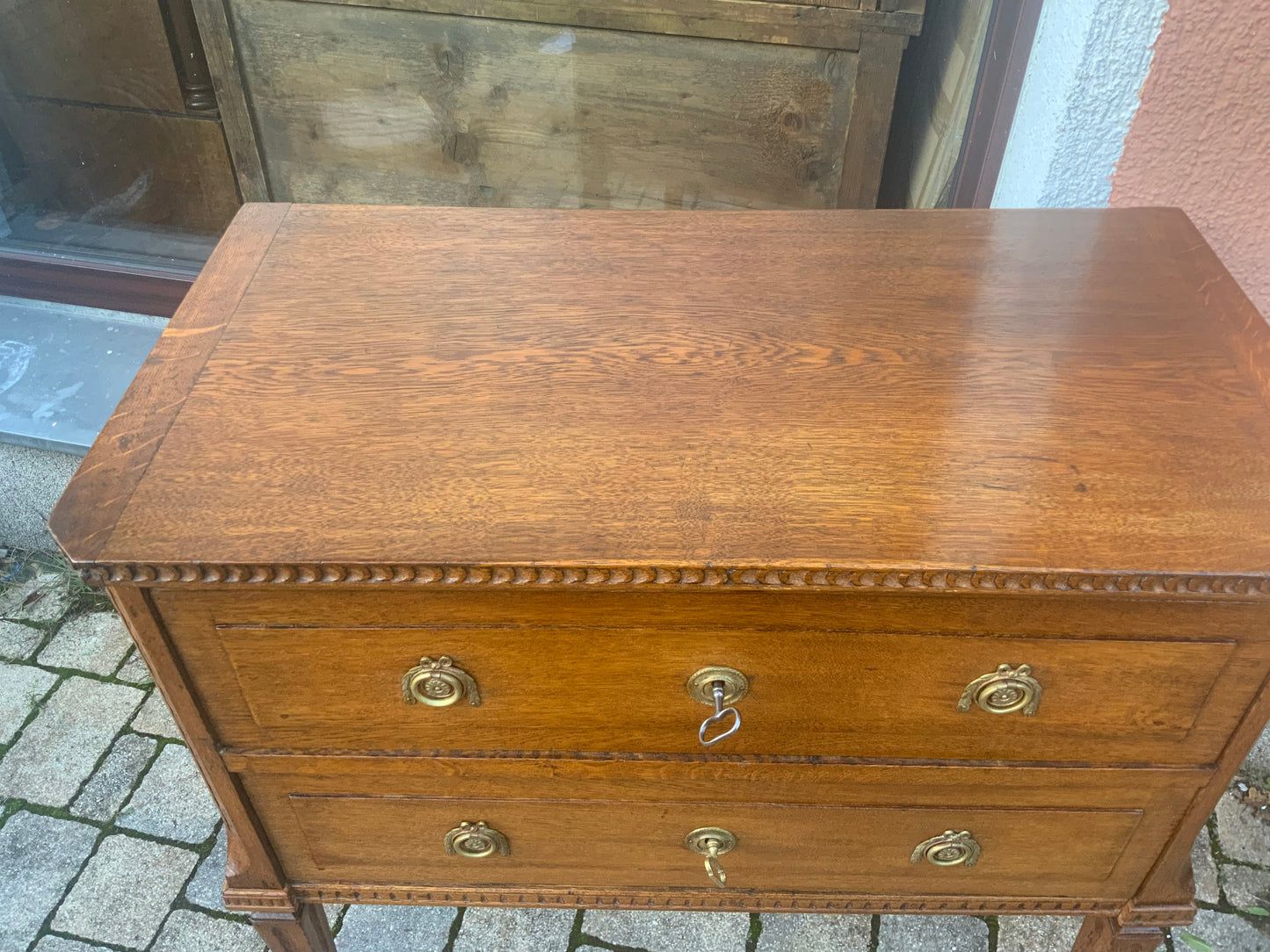 Kleine Louis Seizekommode in Eiche um 1790