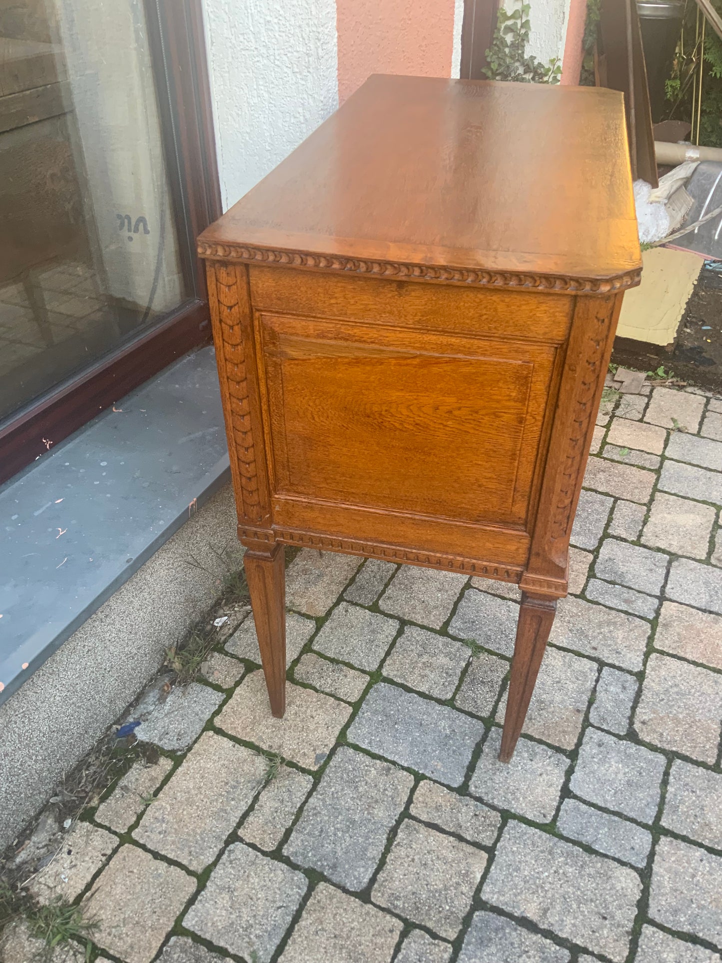 Kleine Louis Seizekommode in Eiche um 1790