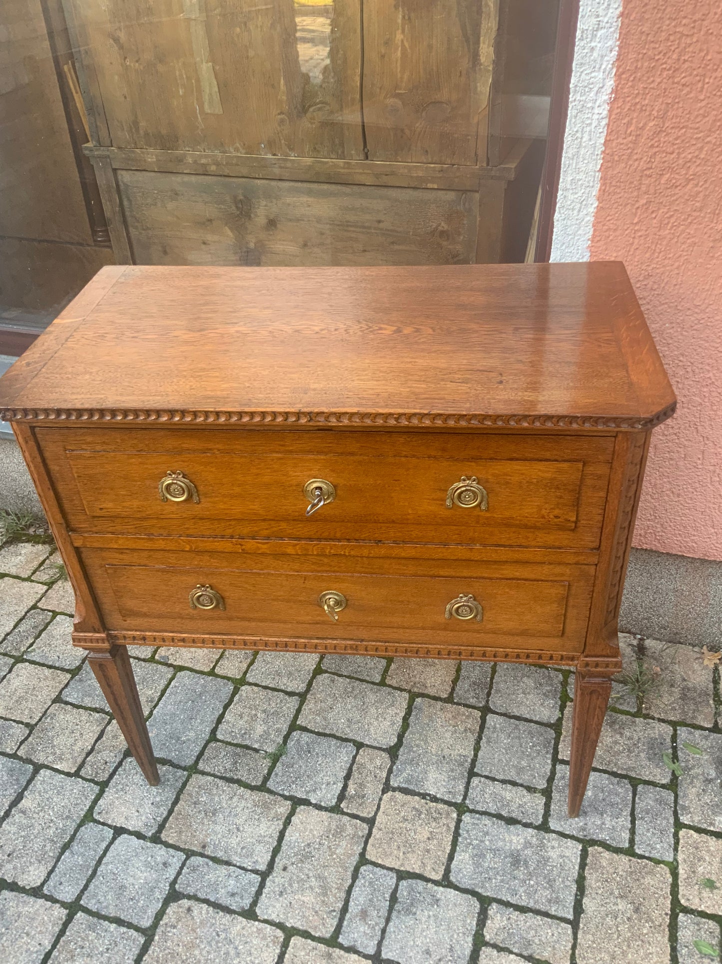 Kleine Louis Seizekommode in Eiche um 1790