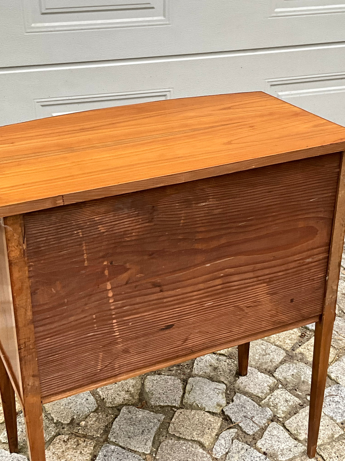 Kleine Biederkommode in Kirschbaum 2. Hälfte des 19.Jh