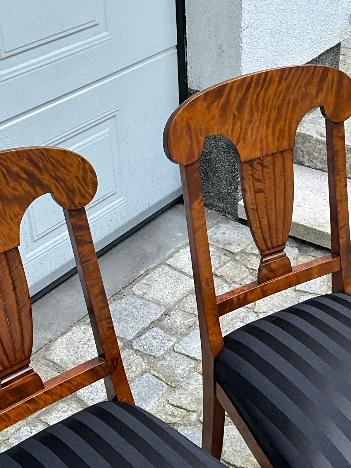 Set von 4 Biedermeierstühlen in Birke