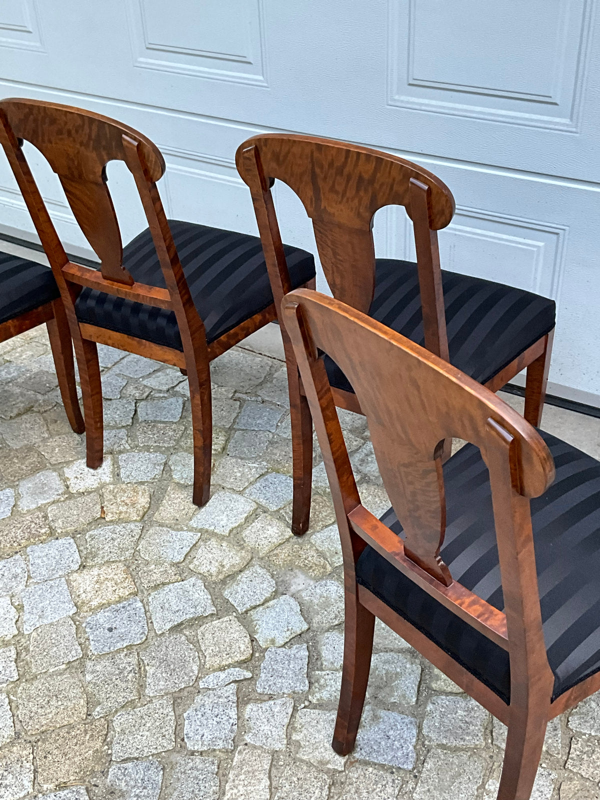 Set von 4 Biedermeierstühlen in Birke