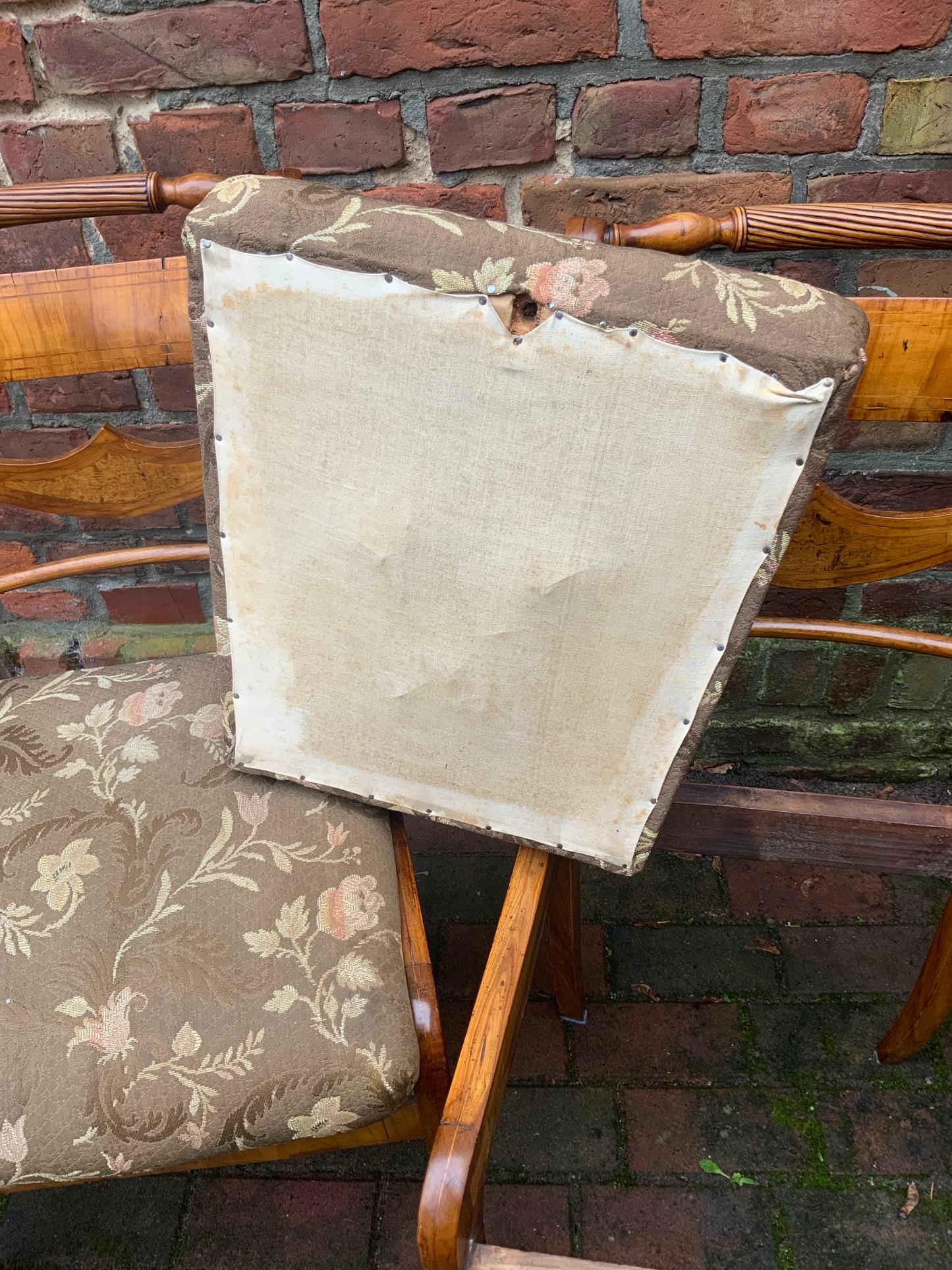 4 Set Biedermeierstühle in Kirschbaum um 1840