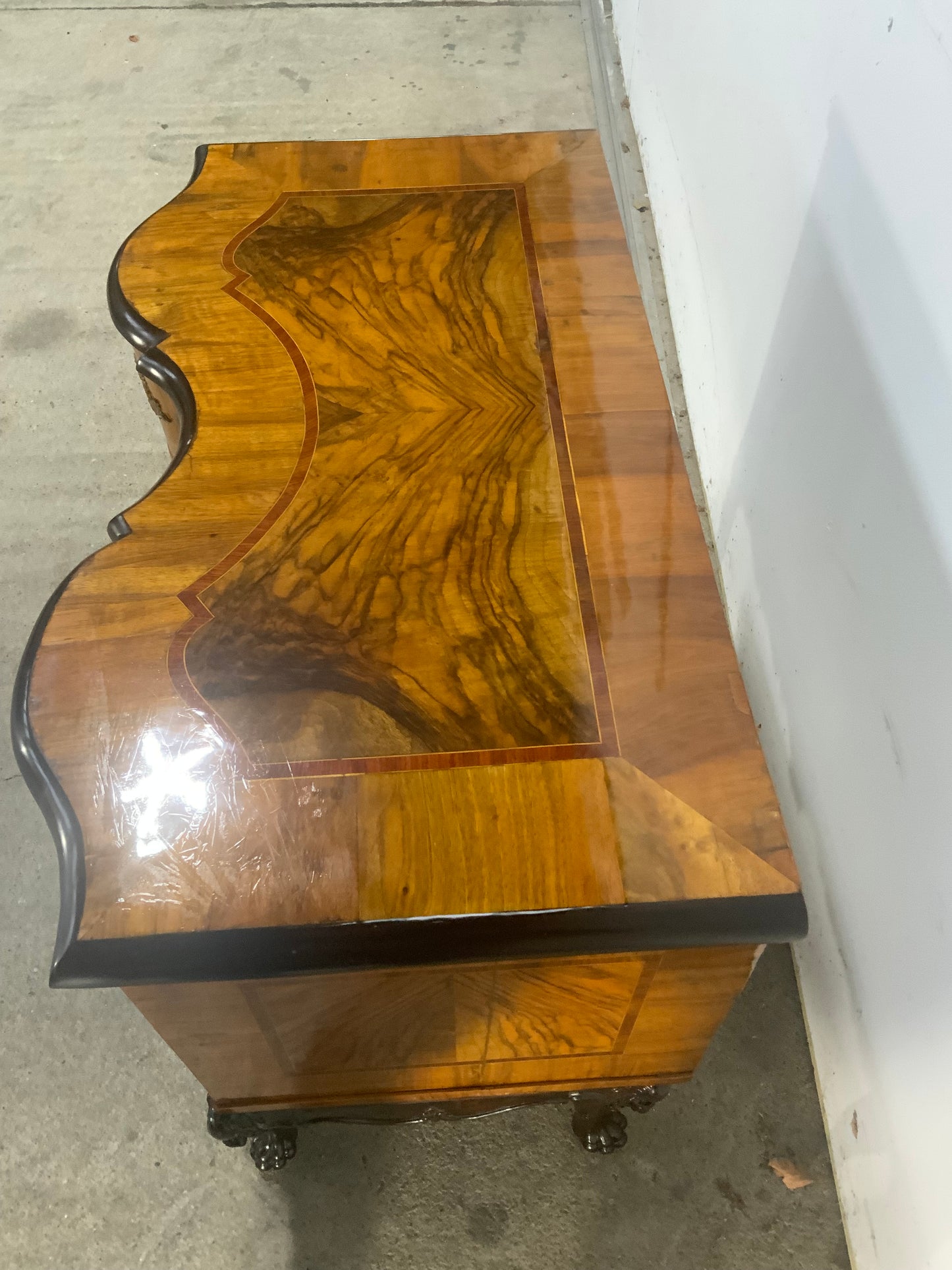 Barockkommode Nussbaum um 1760