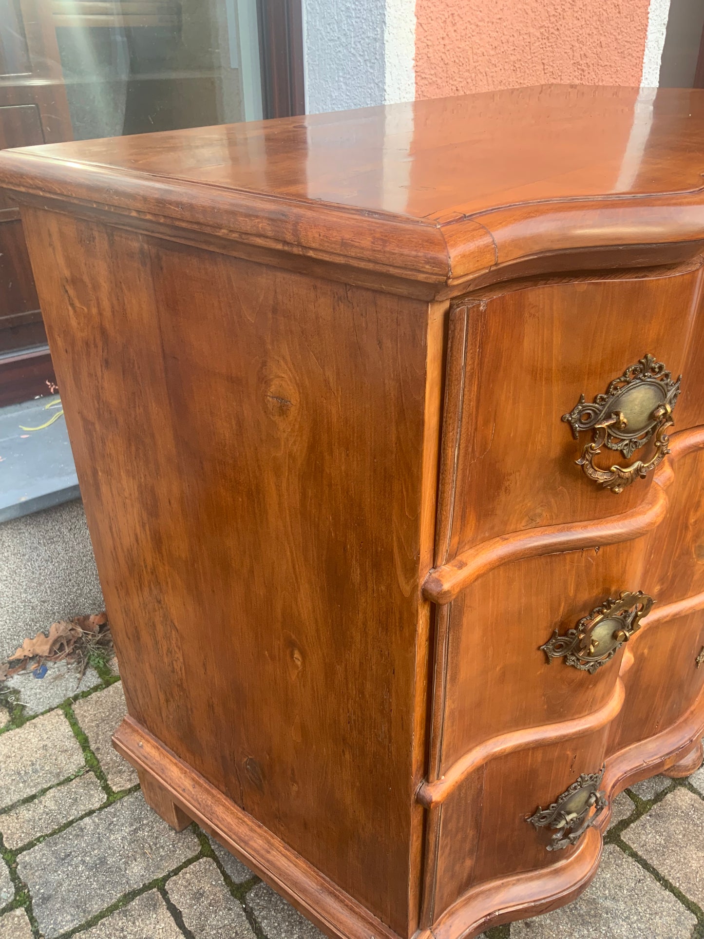 Barockkommode in Birnbaum um 1770