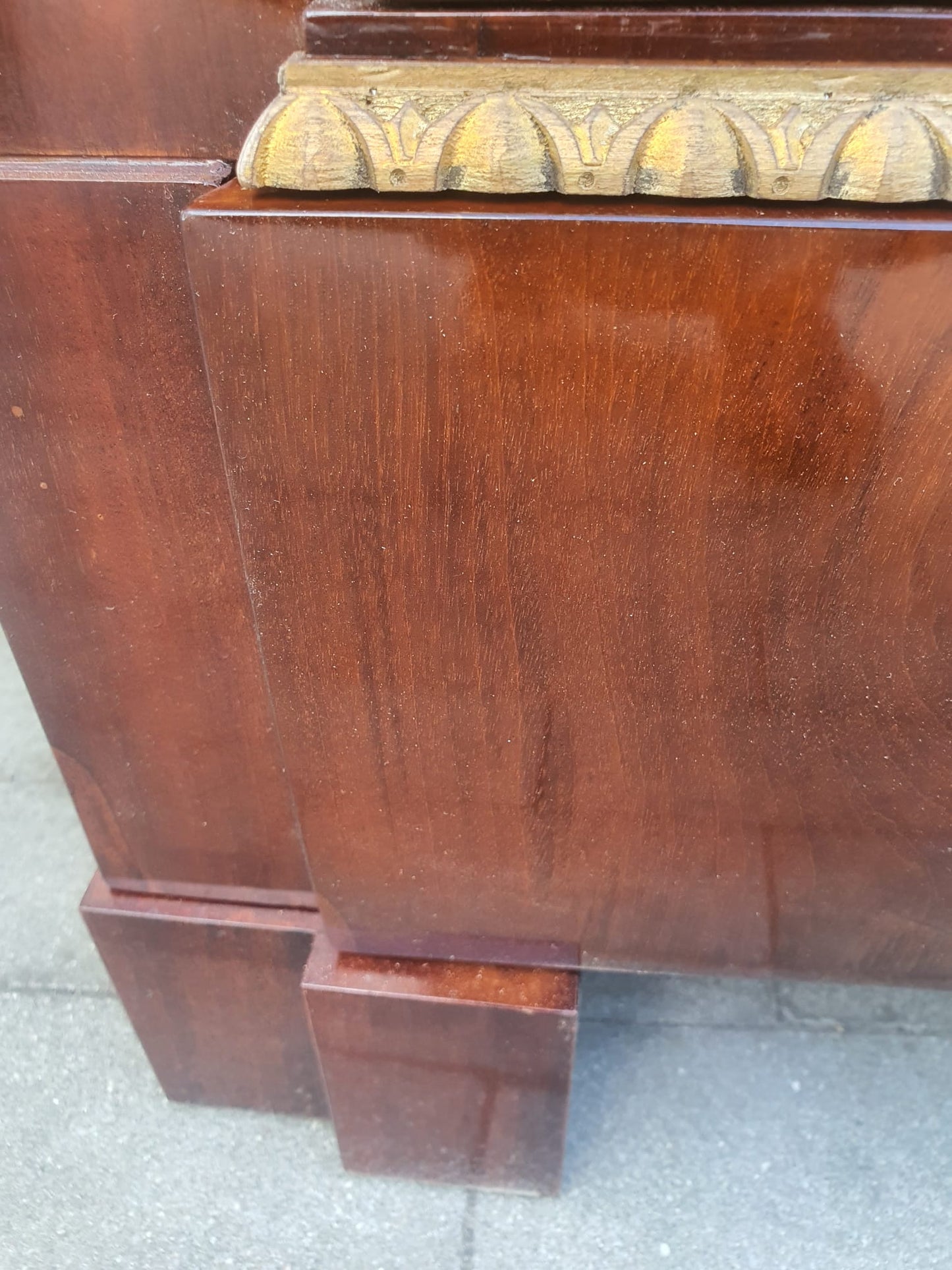 Konischer Biedermeier Damensekretär Mahagoni um 1820