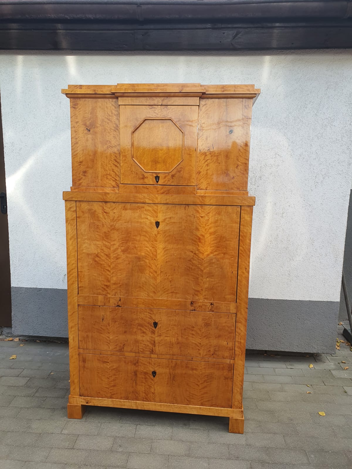Biedermeier Sekretär in Birke um 1830