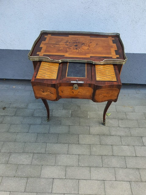 Bureau de Dame kleiner Damensekretär intarsiert in Palisander