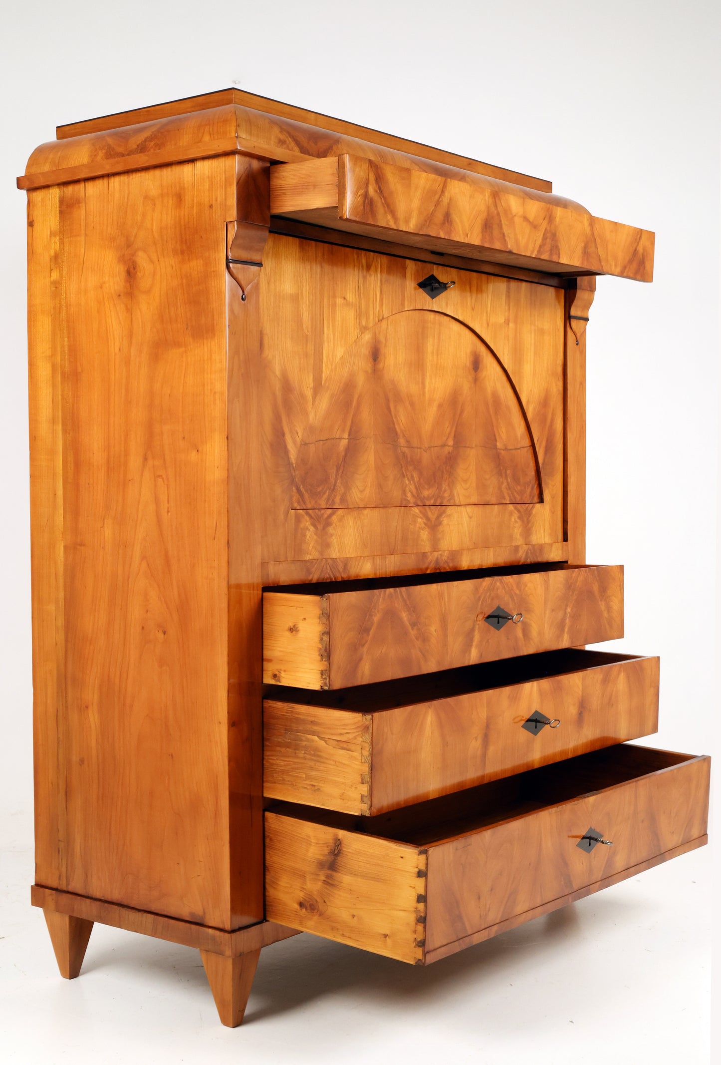 Biedermeier Sekretär in Kirschbaum um 1830