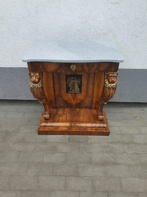 Seltene kleine Empire Konsole Nussbaum um 1810 Reserviert