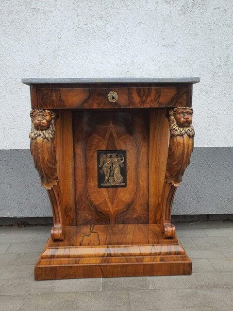 Seltene kleine Empire Konsole Nussbaum um 1810 Reserviert